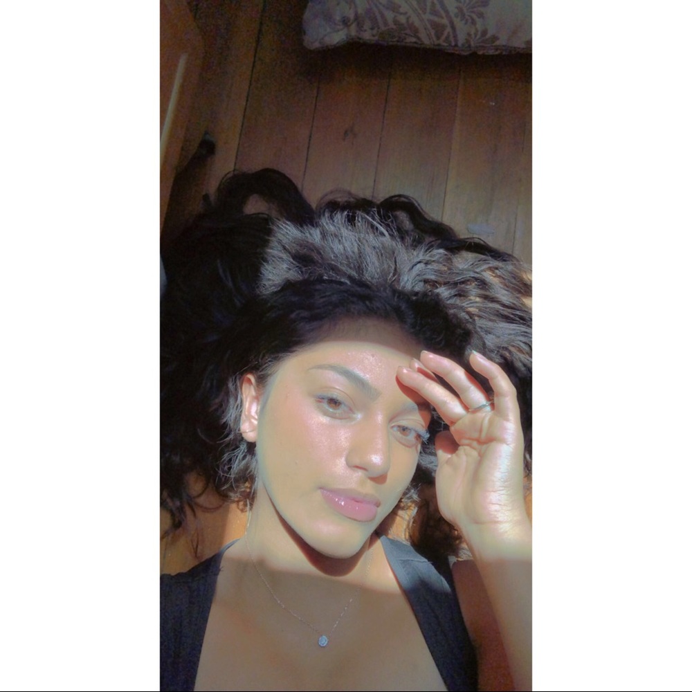Meet your Posher, Mariana